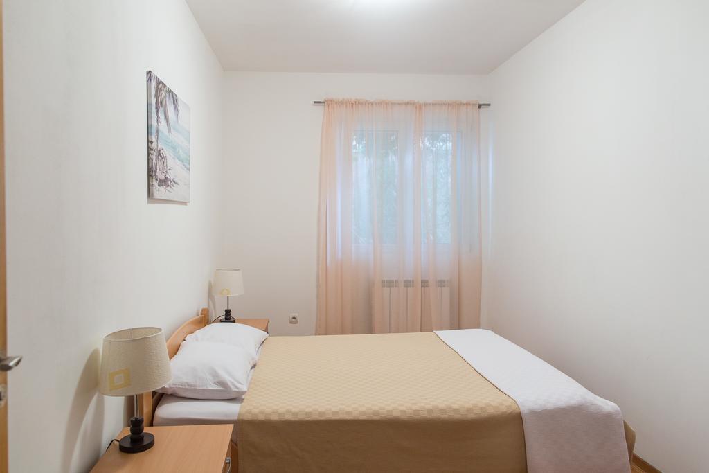 Saint Stefan Apartments Sveti Stefan Exterior foto